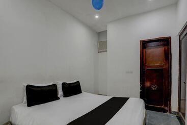 酒店 Oyo The Grand