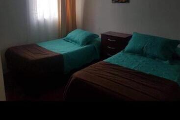 膳宿费 Hospedaje Gyt Caldera