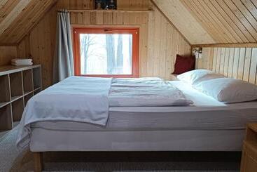 Bed and Breakfast Darázshegyi Faház