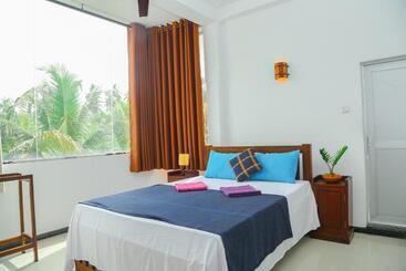 펜션 The Heavens Ocean Villa Talpe