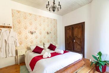 مبيت وإفطار Château Le Beylon   Chambres D Hôtes