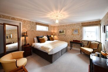 The Townhouse Ayr Luxury B&b Adults Only