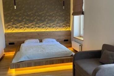 Discovery Garden Apartments