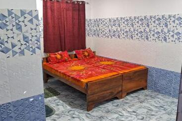 בית מלון כפרי Ruchi Guest House