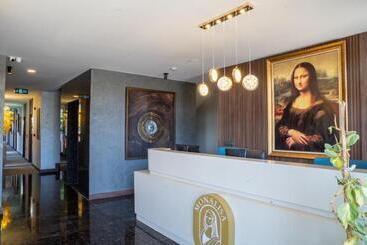 Monali̇sa Hotels çanakkale