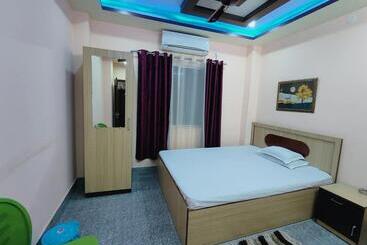 پانسیون Gulab Lodge