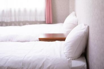 Yamato Saidaiji Hotel Sindai