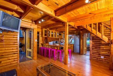 Abalone Lodges