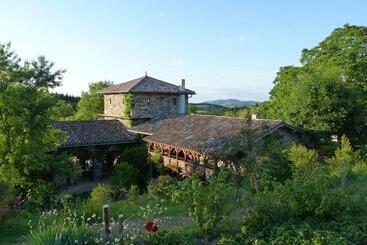 민박 Les Folies De La Serve