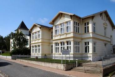 Garni Eden Hotels