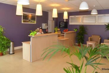 ホテル Douce France