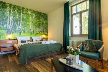 هتل Villa Halliger
