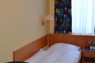 ホテル Zwei Mohren