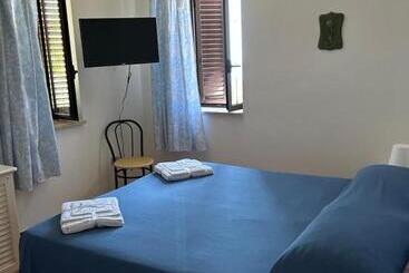 تختخواب و صبحانه Villa Loren