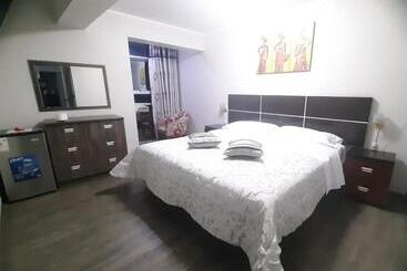 בית מלון כפרי Real Palace Churin