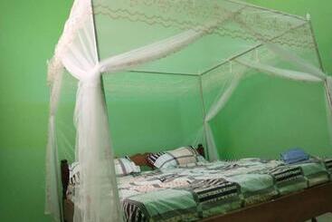 پانسیون Mkoani Guest House