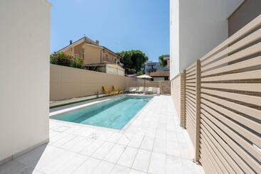 Апарт-отель Residence Leomare