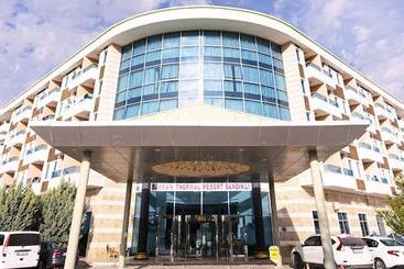 בית מלון כפרי Safran Thermal Resort Spa & Conveention