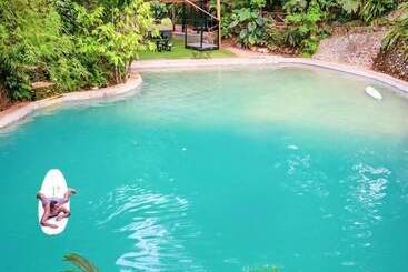 Отель Samana Tropical Village