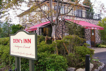 Общежитие Den's Inn