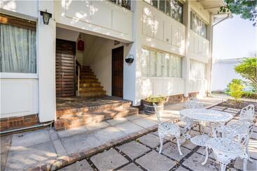 آپارتمان Avemore Wag N Bietjie No 1