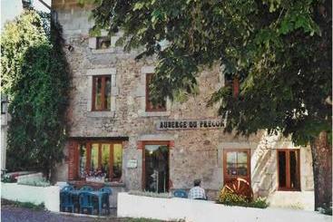 צימר Auberge Du Précontent