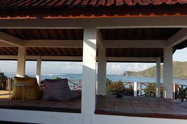 فندق Friends Beach