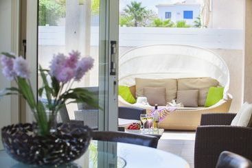 Michelle Pernera Villas