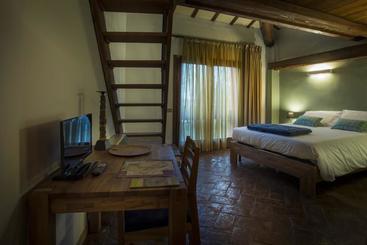 پانسیون Borgo La Colombara