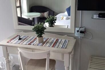 Пансион Harmony Guesthouse