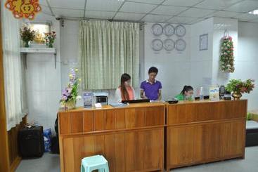 هتل Daw Htay