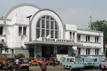 فندق Rumah Shinta