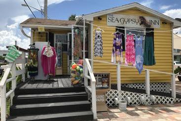 مُتل The Sea Gypsy Inn