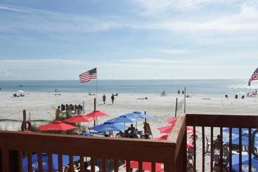 مُتل The Sea Gypsy Inn