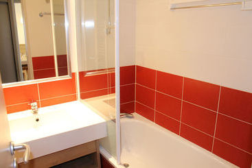Residence Britania Cles Blanches
