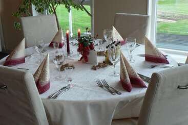 בית מלון כפרי åkerby Herrgård