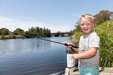 ホテル Nrma Bairnsdale Riverside Holiday Park