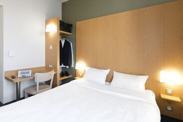 B&b Hotel La Roche Sur Yon