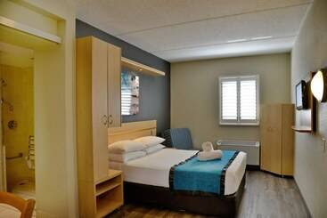 Отель Road Lodge Mbombela