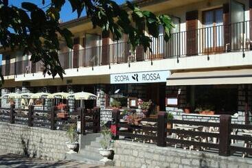 Отель Scopa Rossa