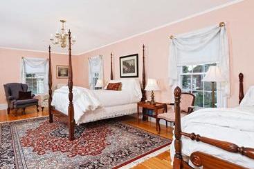 تختخواب و صبحانه Kennebec Inn