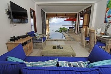 Lembongan Sanctuary Villas