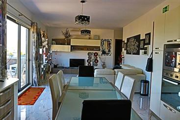 Stunning Views 4 Bedrooms Penthouse In Marsaxlokk