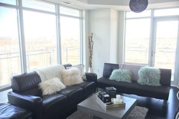 Square One Fully Furnished Suite