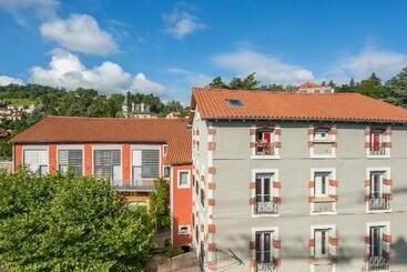 هاستل Gîte D'etape Des Capucins