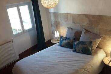 مبيت وإفطار Chambres D Hotes Belle Occitane