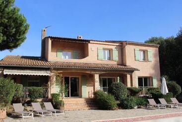 Bed and Breakfast La Bastide Du Bouchou