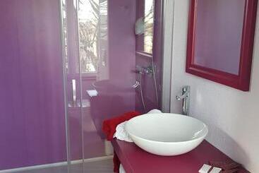 ホテル Hôtel Jeanne D'arc