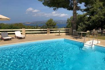 Belvista Luxury Apartments