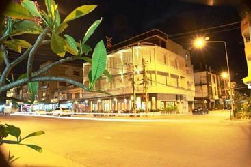 בית מלון כפרי Phi Dao